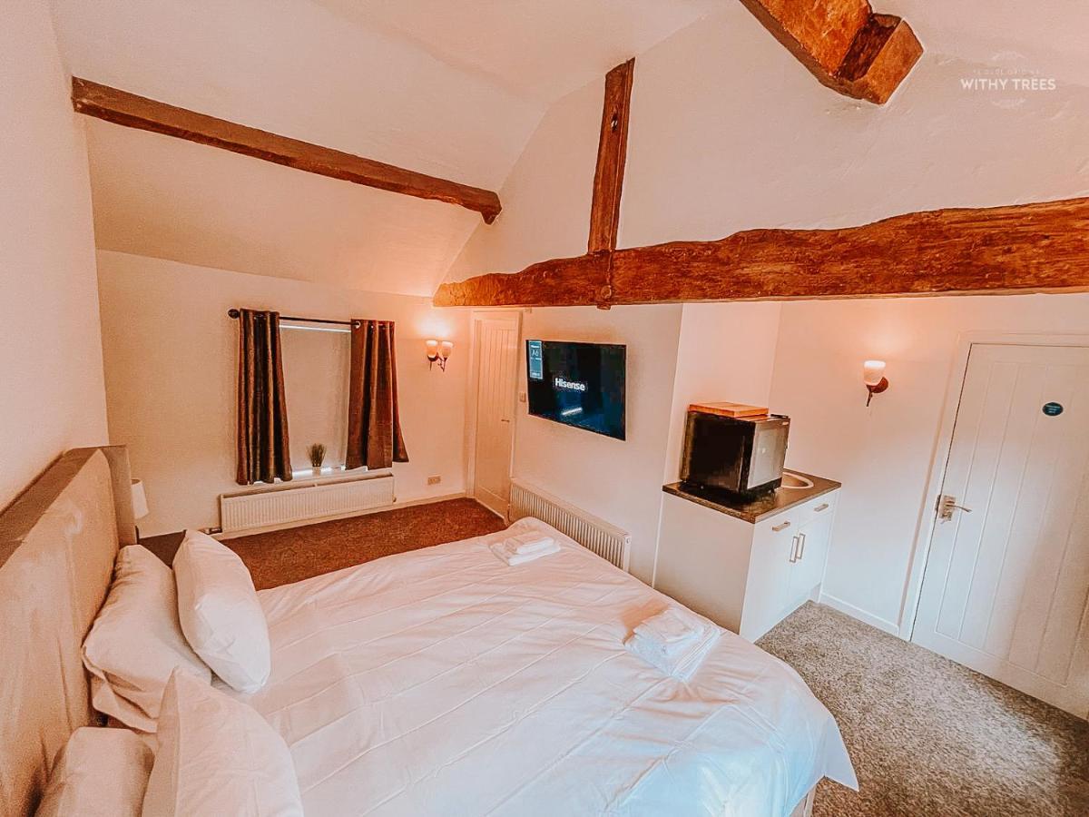 Ye Olde Original Withy Trees Hotel